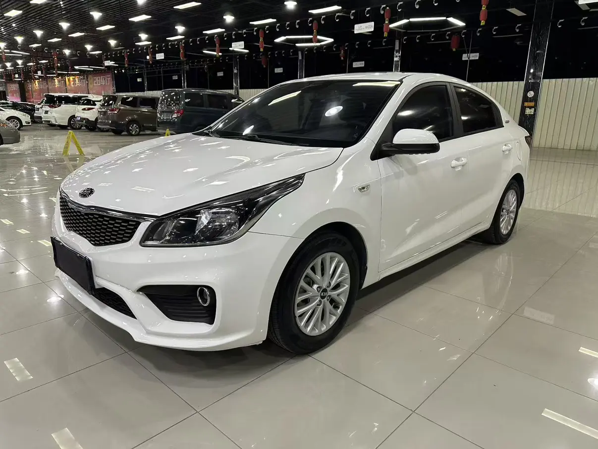 Kia K2  из Китая