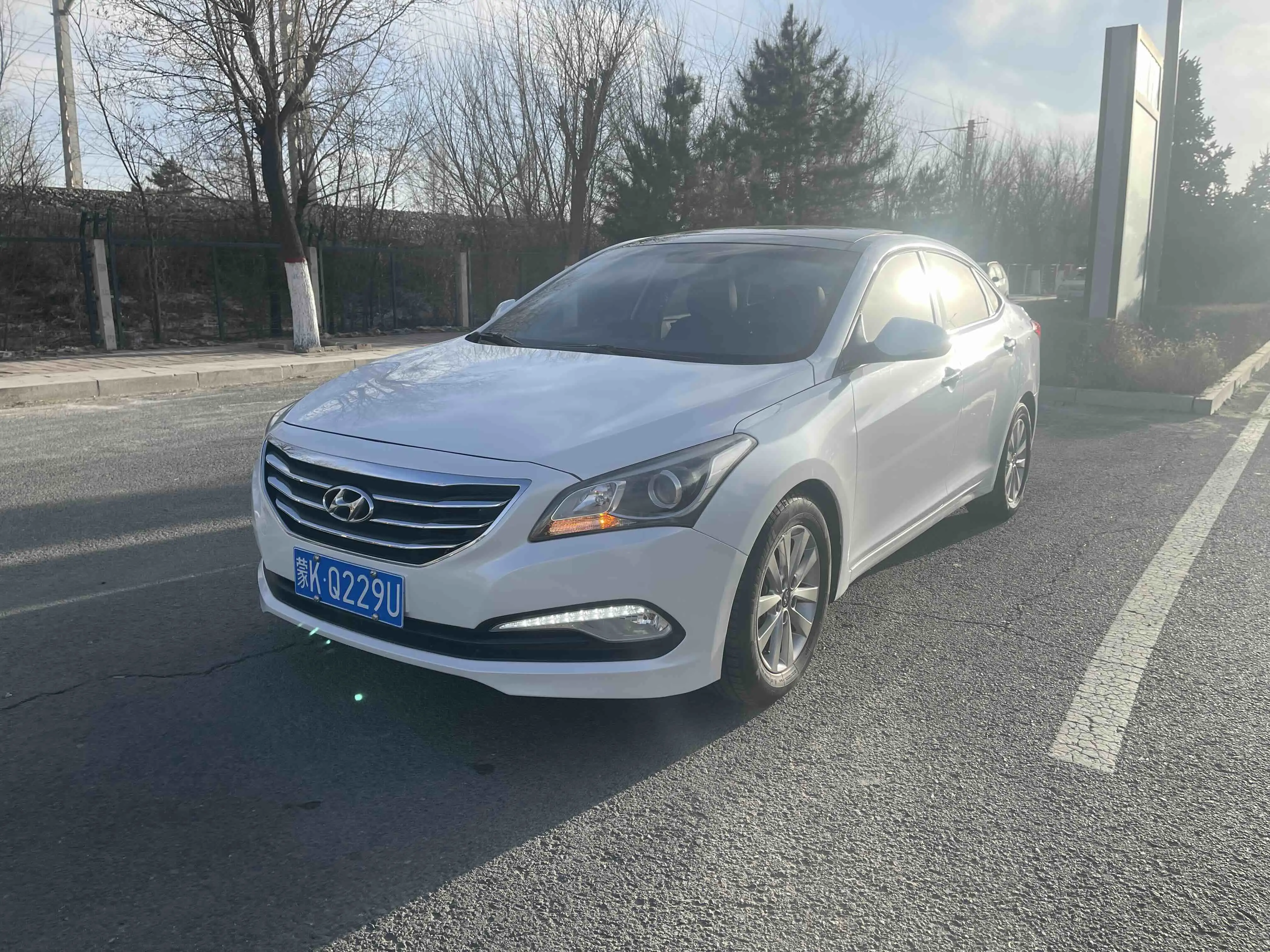 Hyundai Famous pictures  из Китая