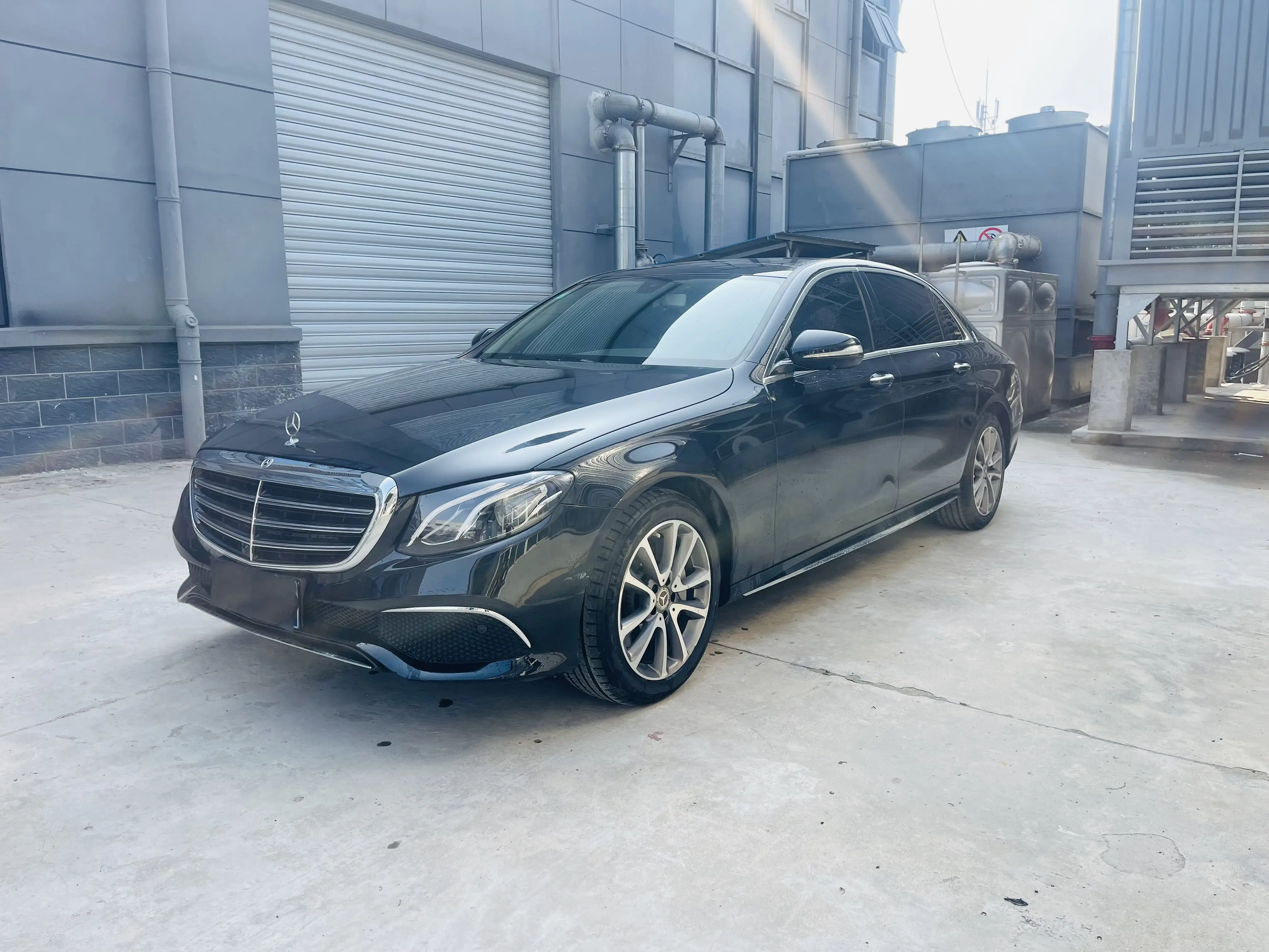 Mercedes-Benz E-Class  из Китая