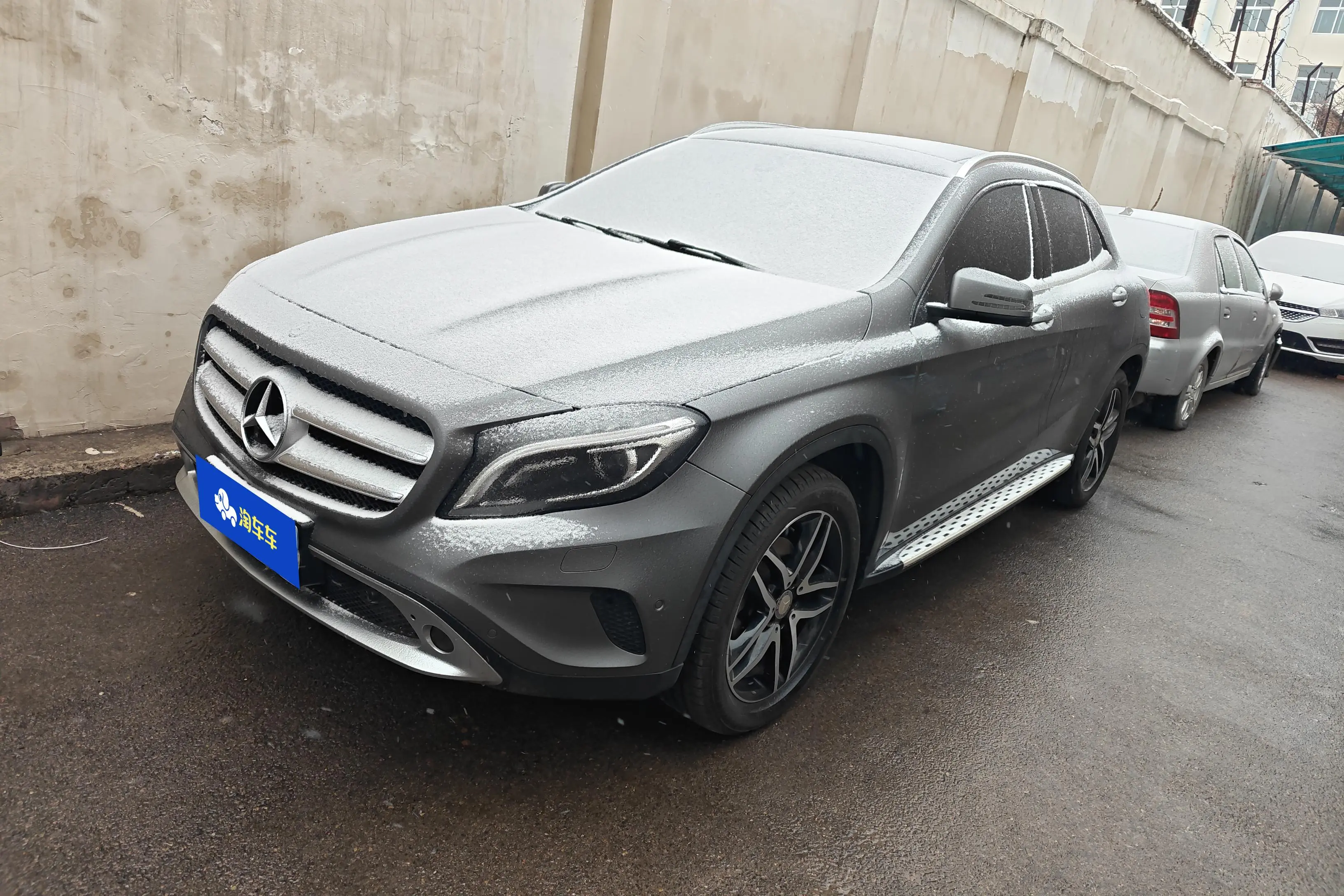 Mercedes-Benz GLA  из Китая