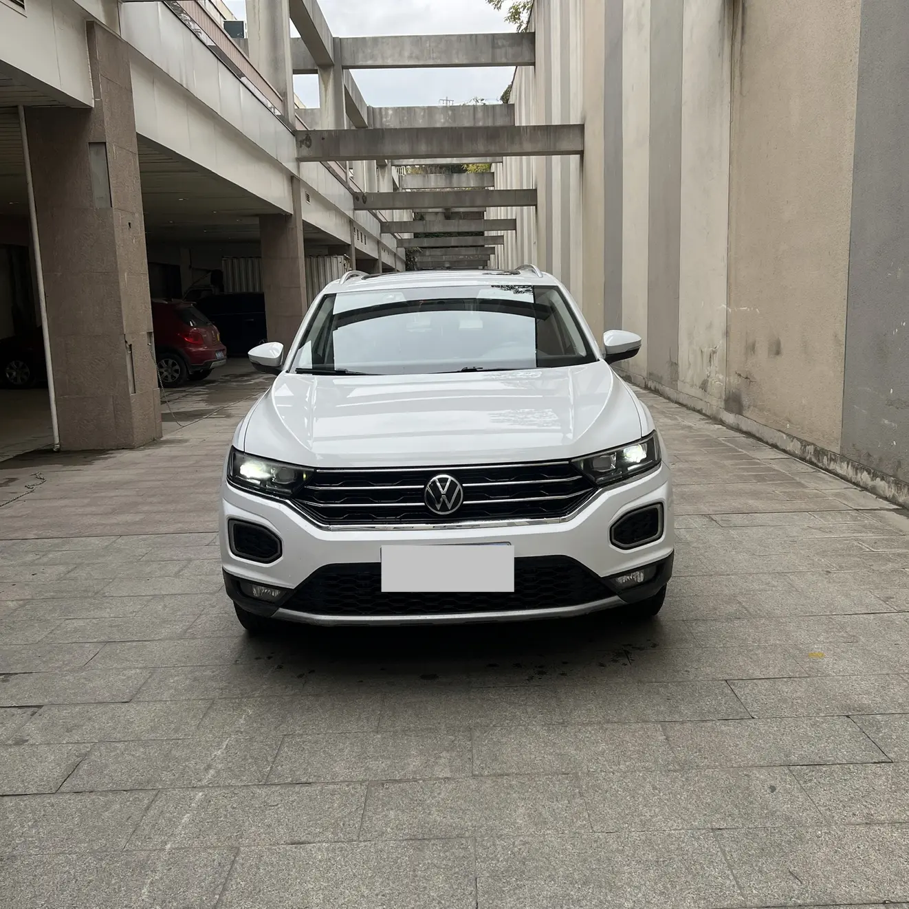 Volkswagen T-Roc  из Китая