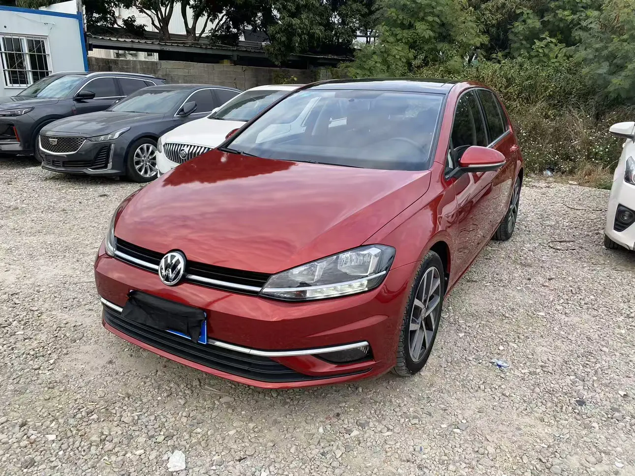 Volkswagen Golf  из Китая
