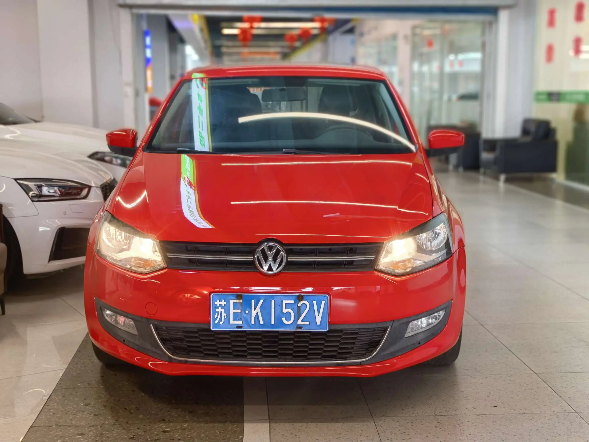 Volkswagen Polo  из Китая