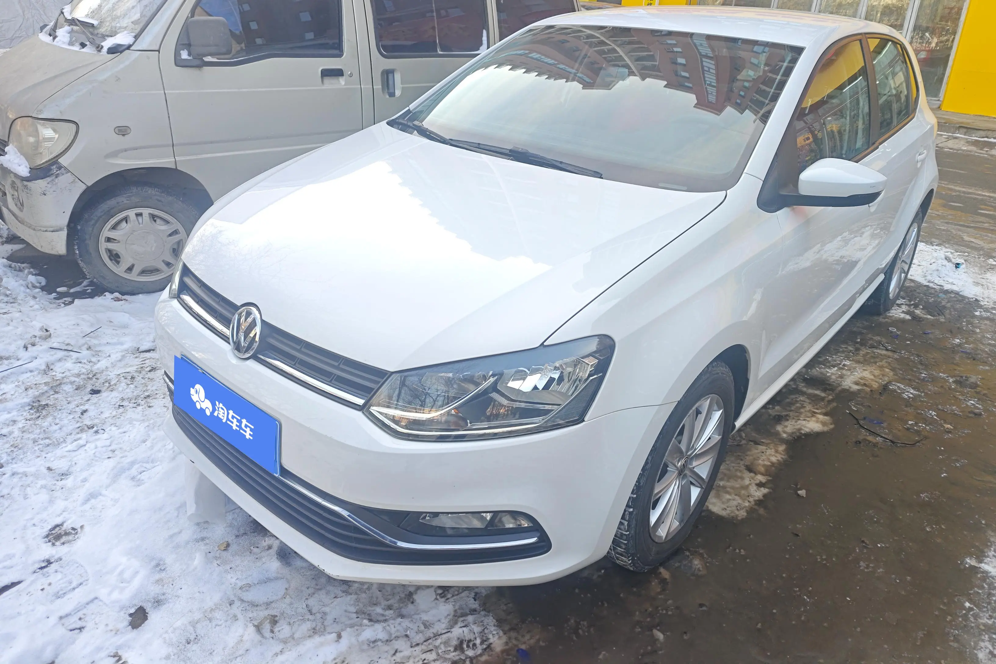 Volkswagen Polo  из Китая