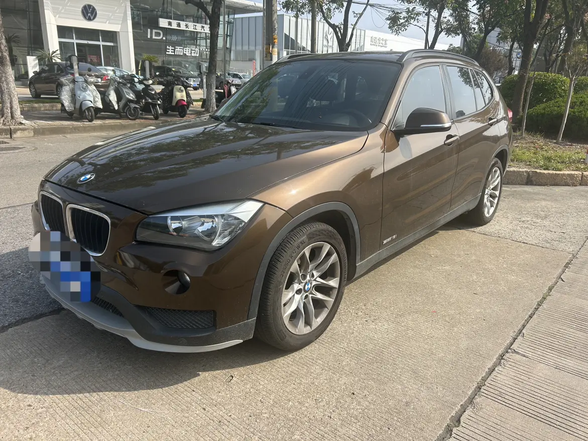 BMW X1  из Китая
