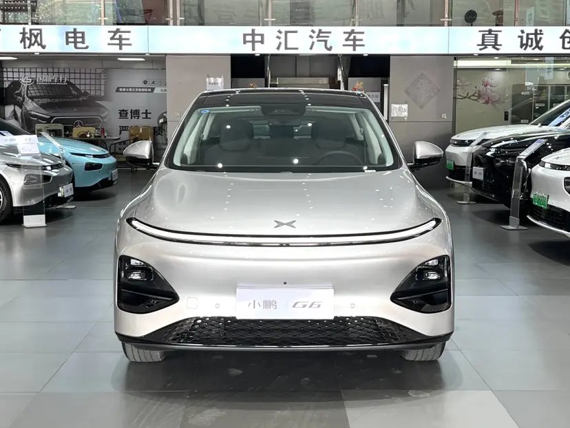 Xpeng G6  из Китая