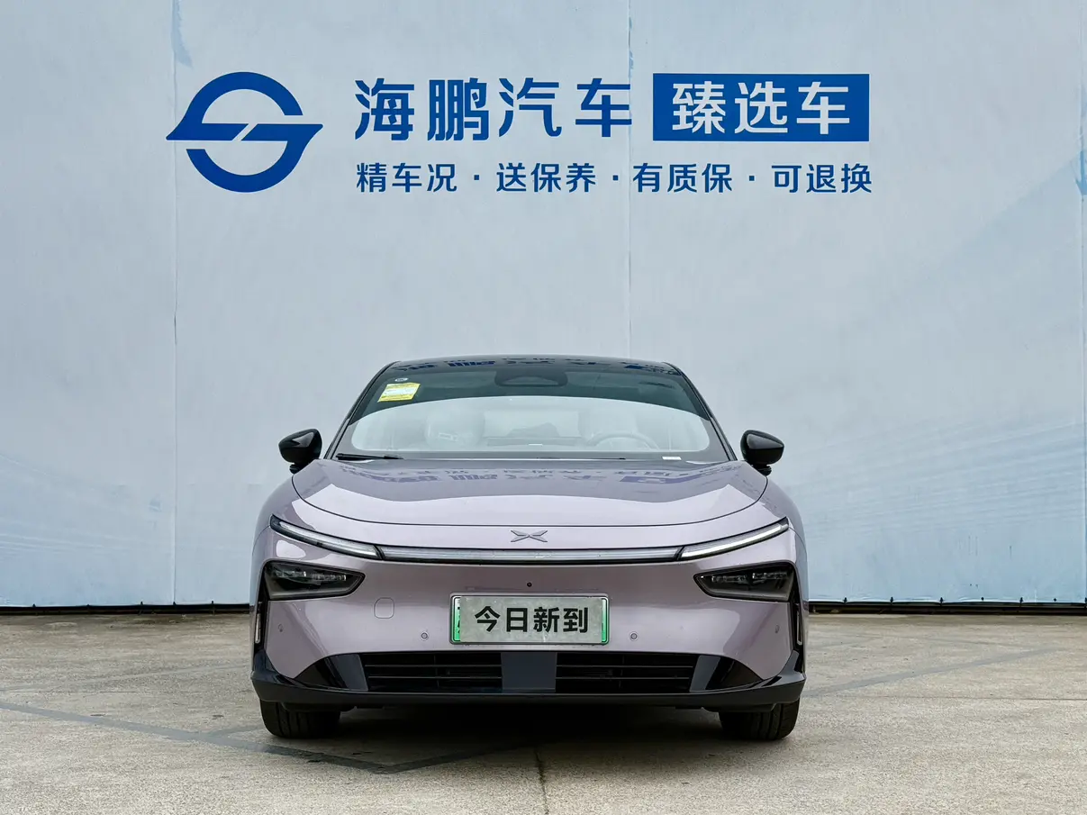 Xpeng P7+  из Китая