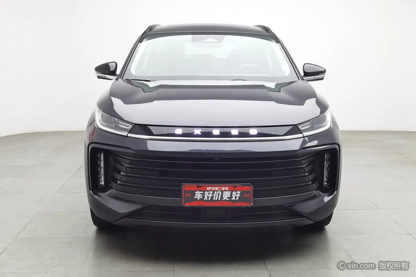 Exeed TXL (Stars in the clouds)  из Китая