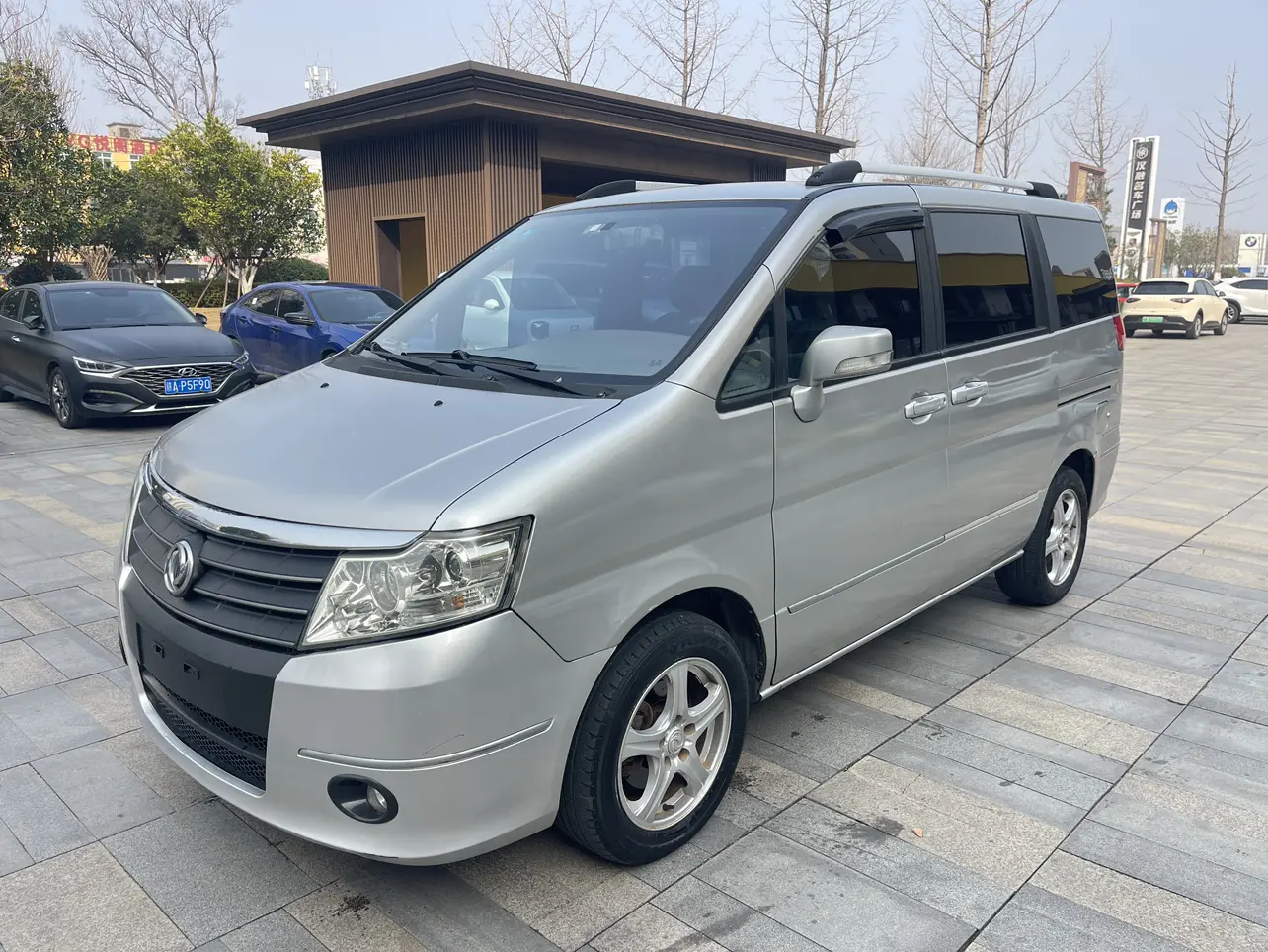 Dongfeng Shuaike  из Китая