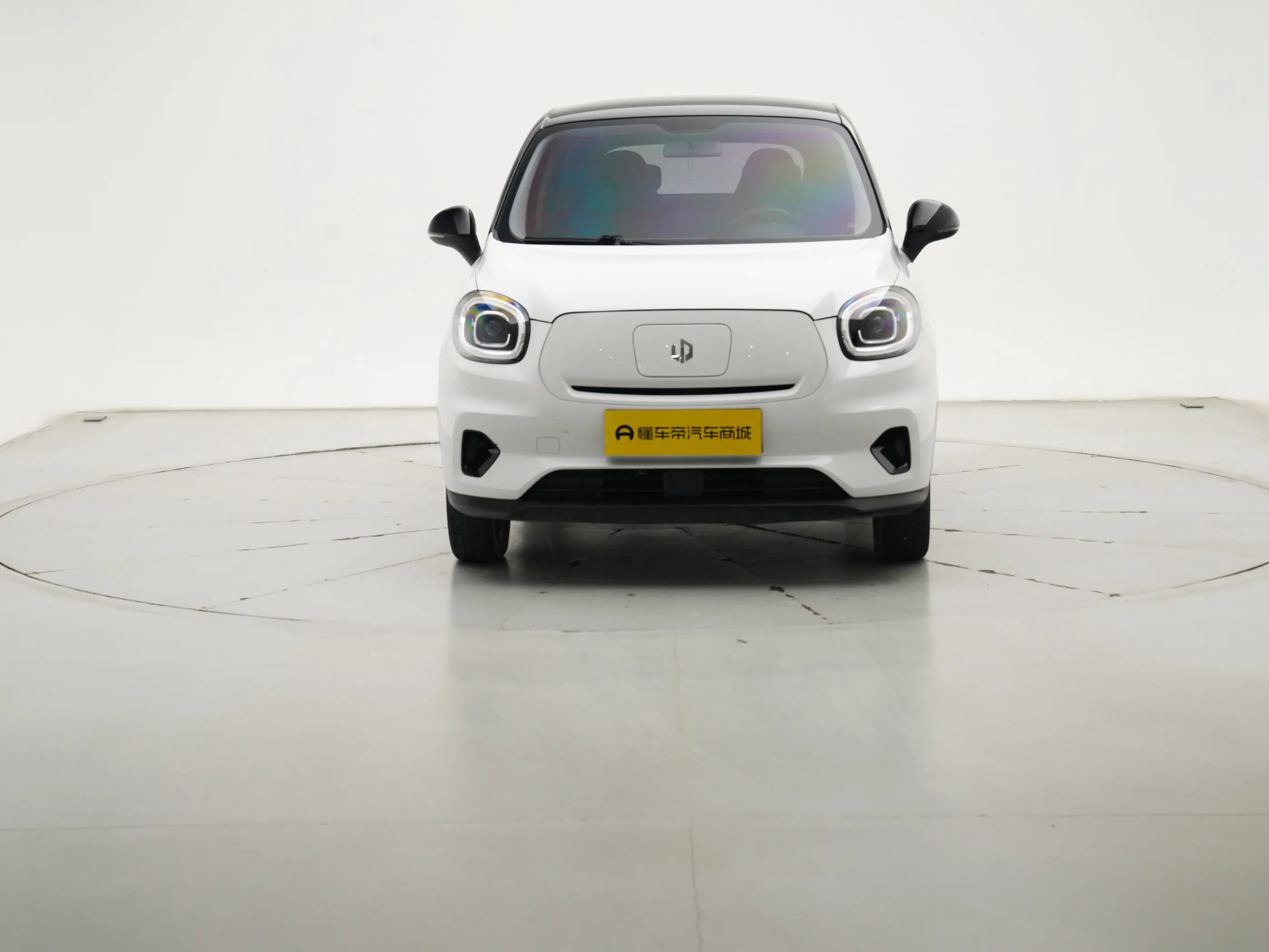 Leapmotor Zero running T03  из Китая