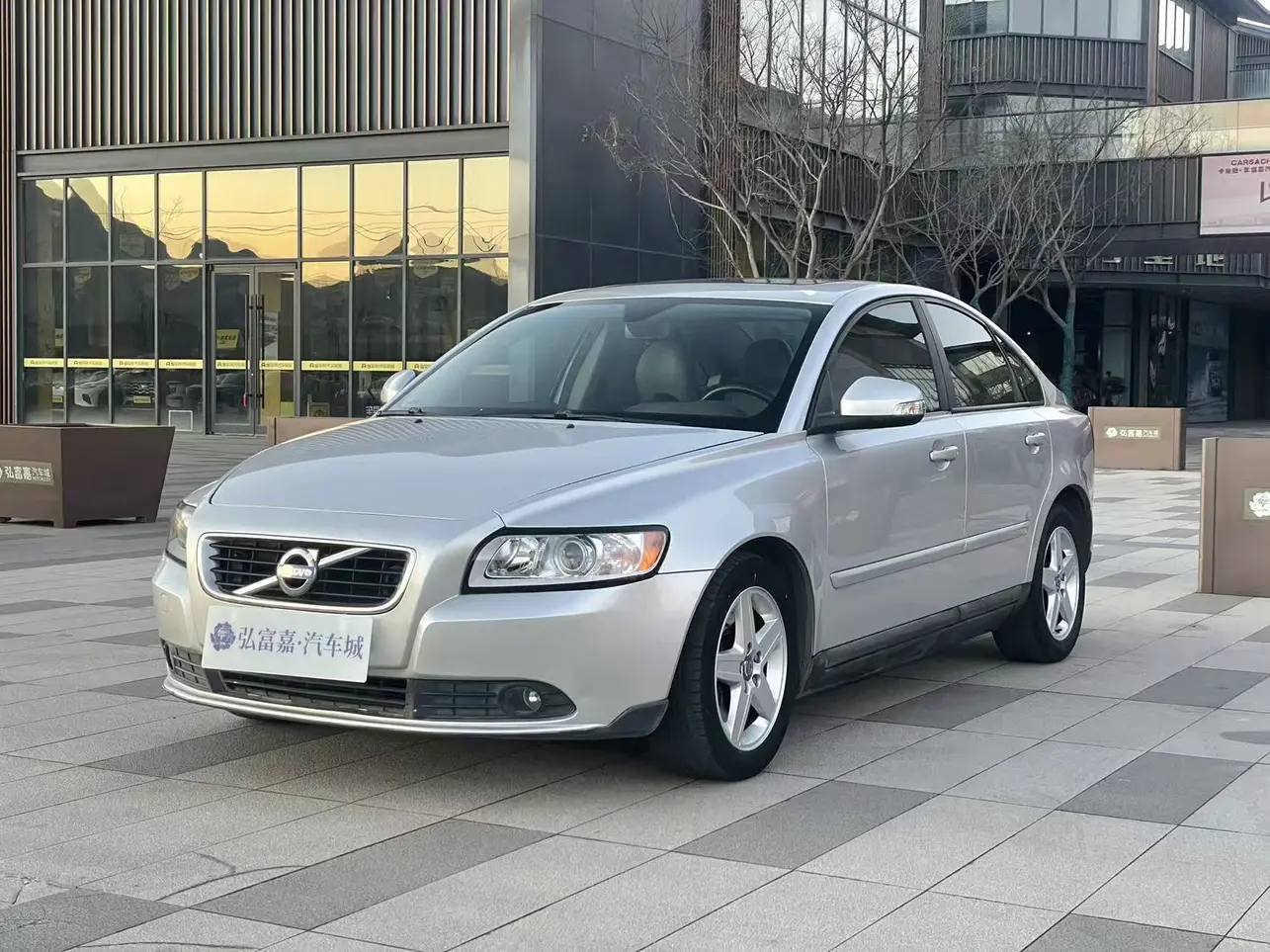 Volvo S40  из Китая