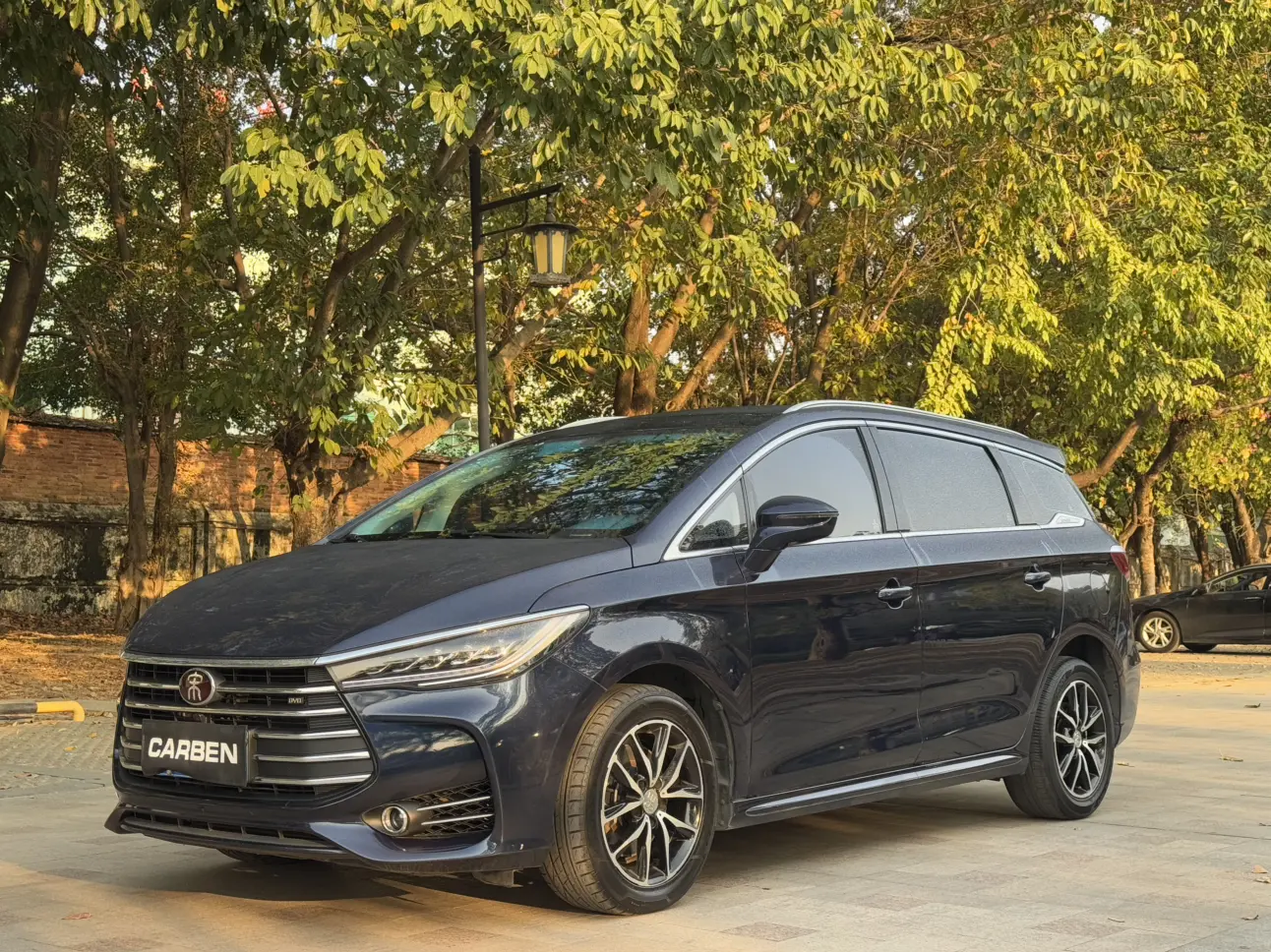 BYD Song MAX  из Китая