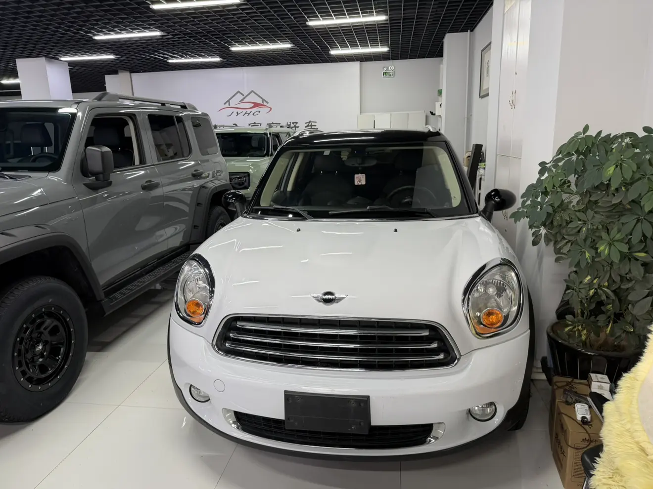 MINI COUNTRYMAN  из Китая