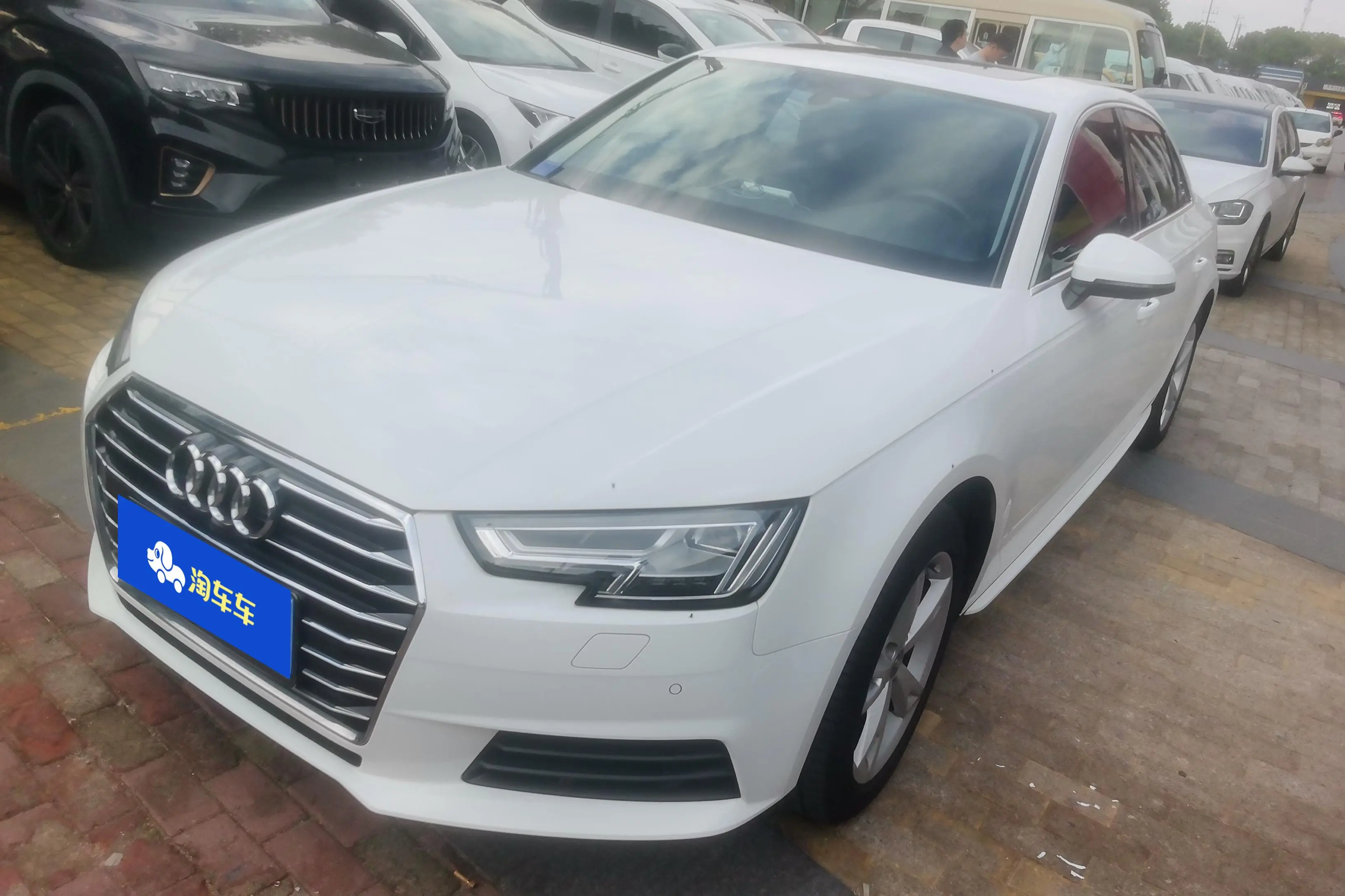 Audi A4L  из Китая