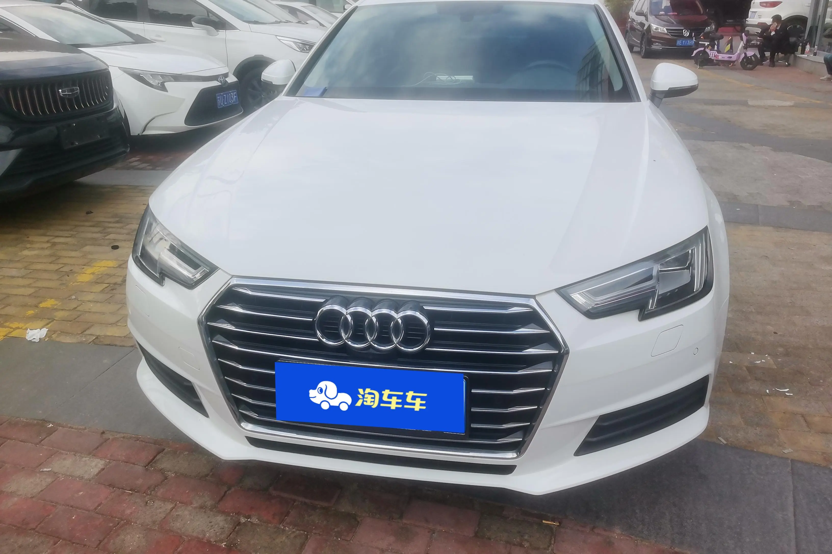 Audi A4L  из Китая