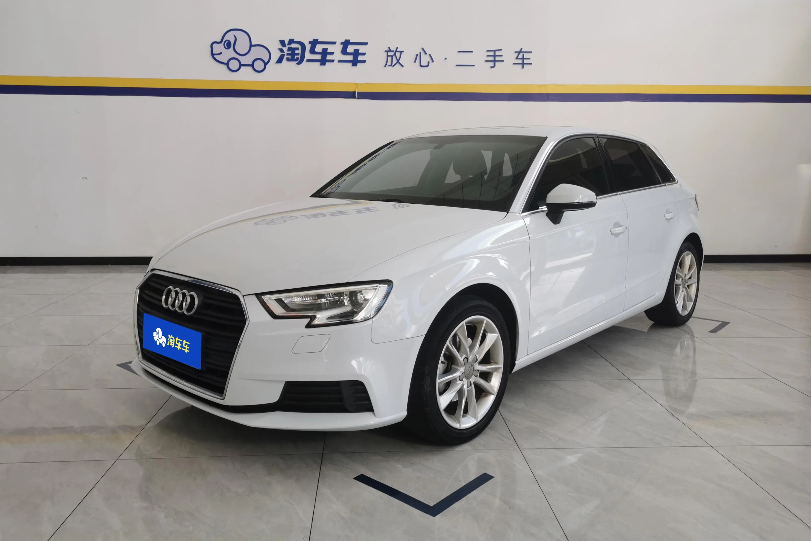 Audi A3  из Китая