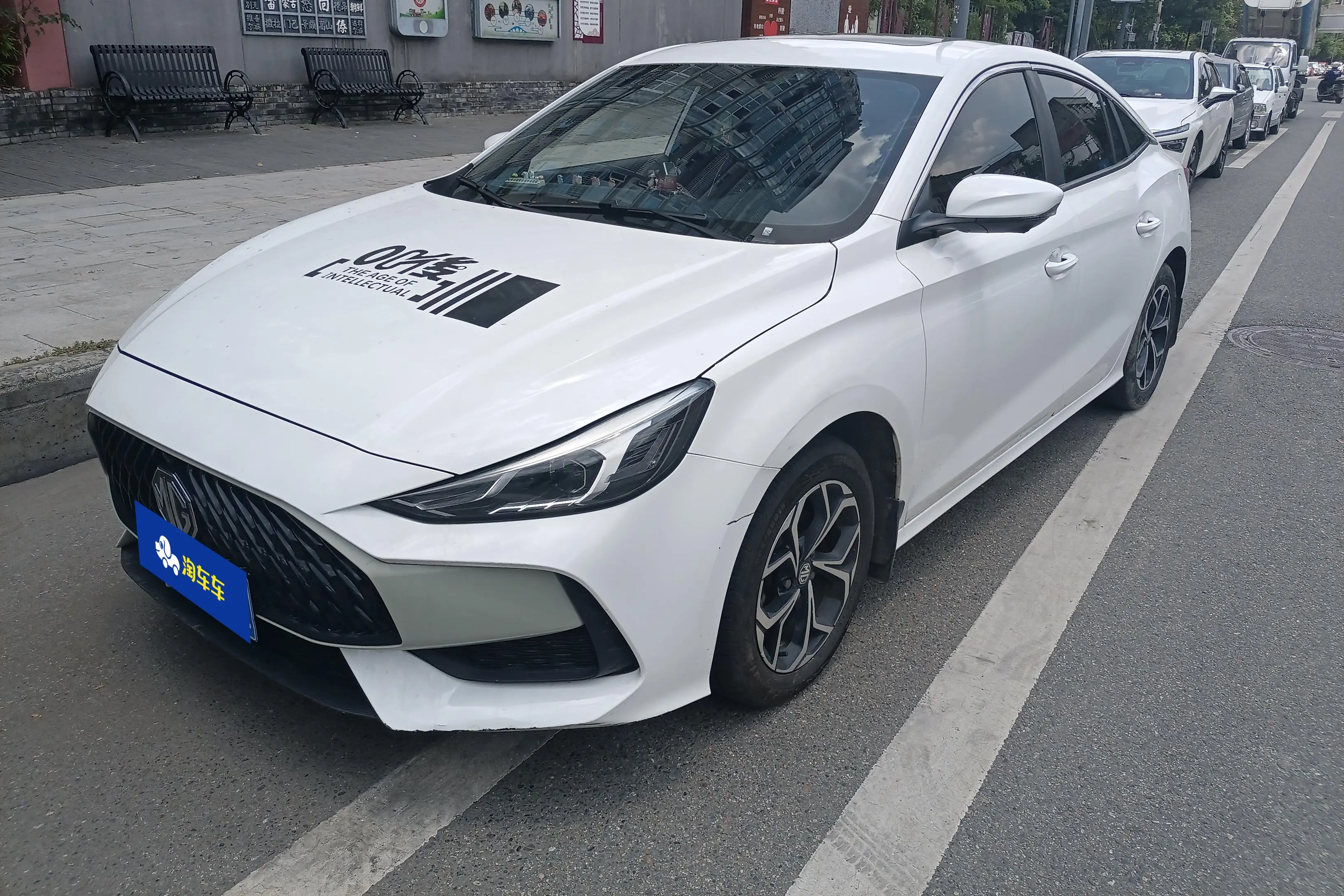 MG 5  из Китая