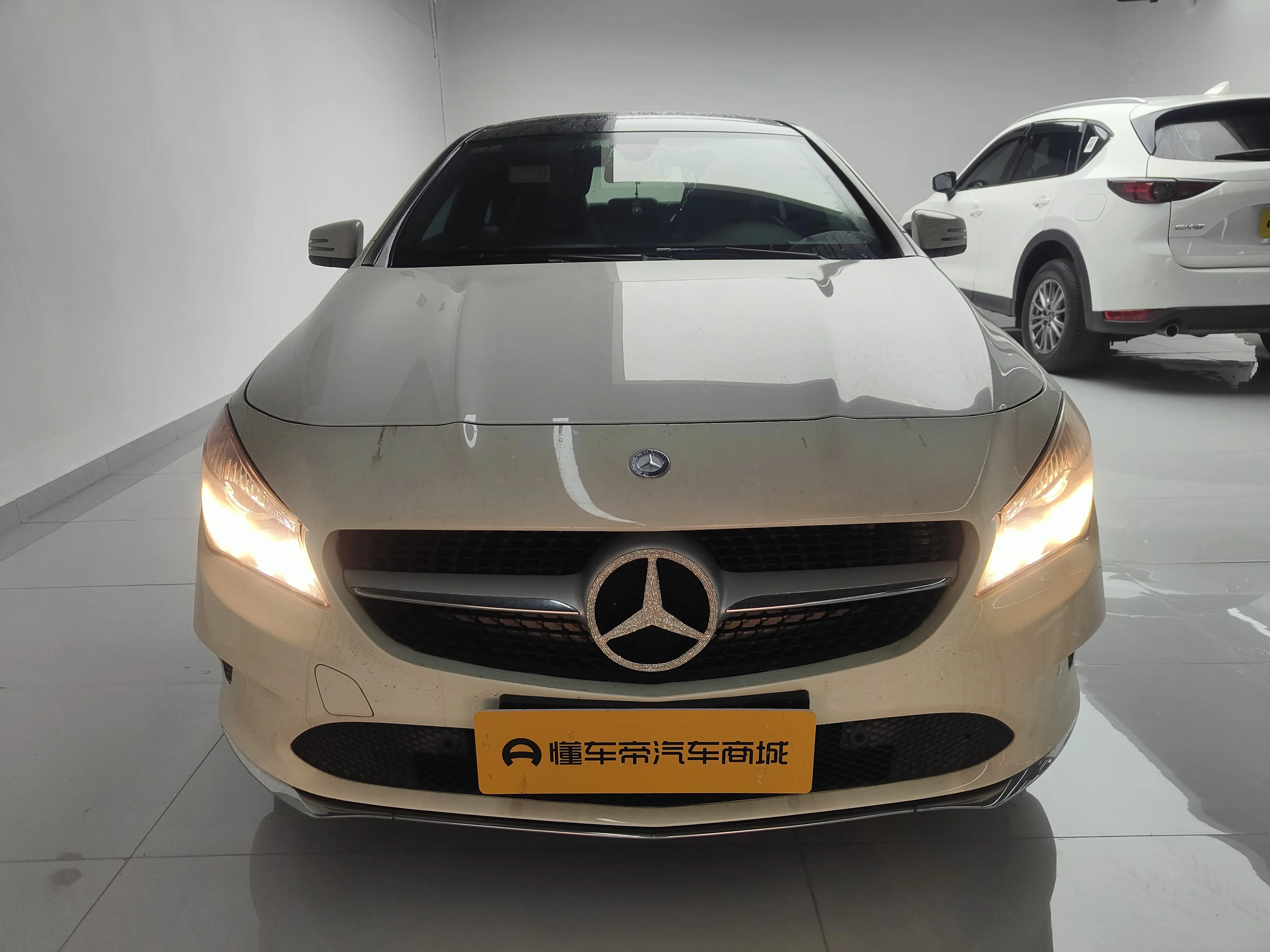 Mercedes-Benz Mercedes CLA  из Китая