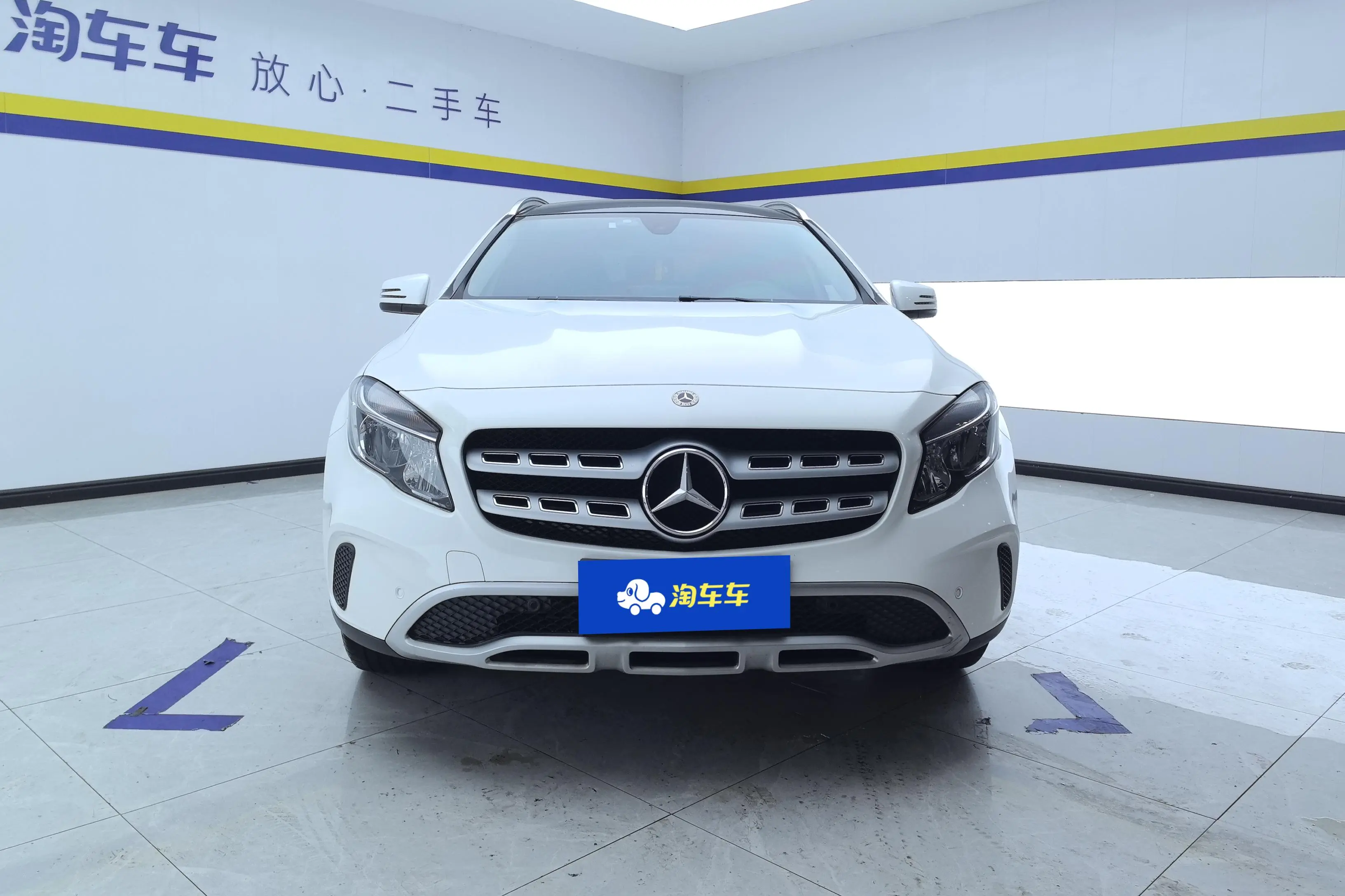 Mercedes-Benz GLA  из Китая