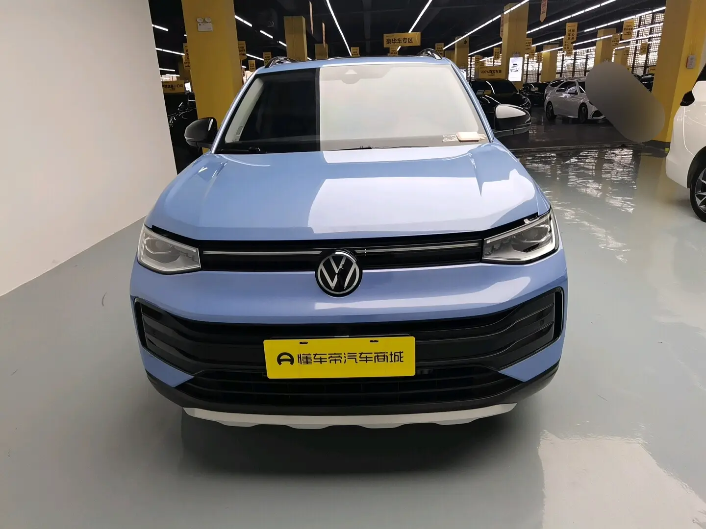 Volkswagen Tharu  из Китая