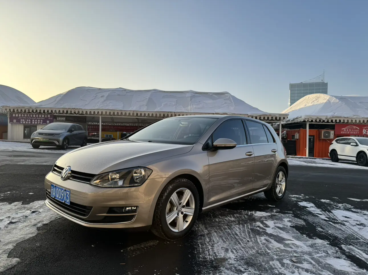 Volkswagen Golf  из Китая
