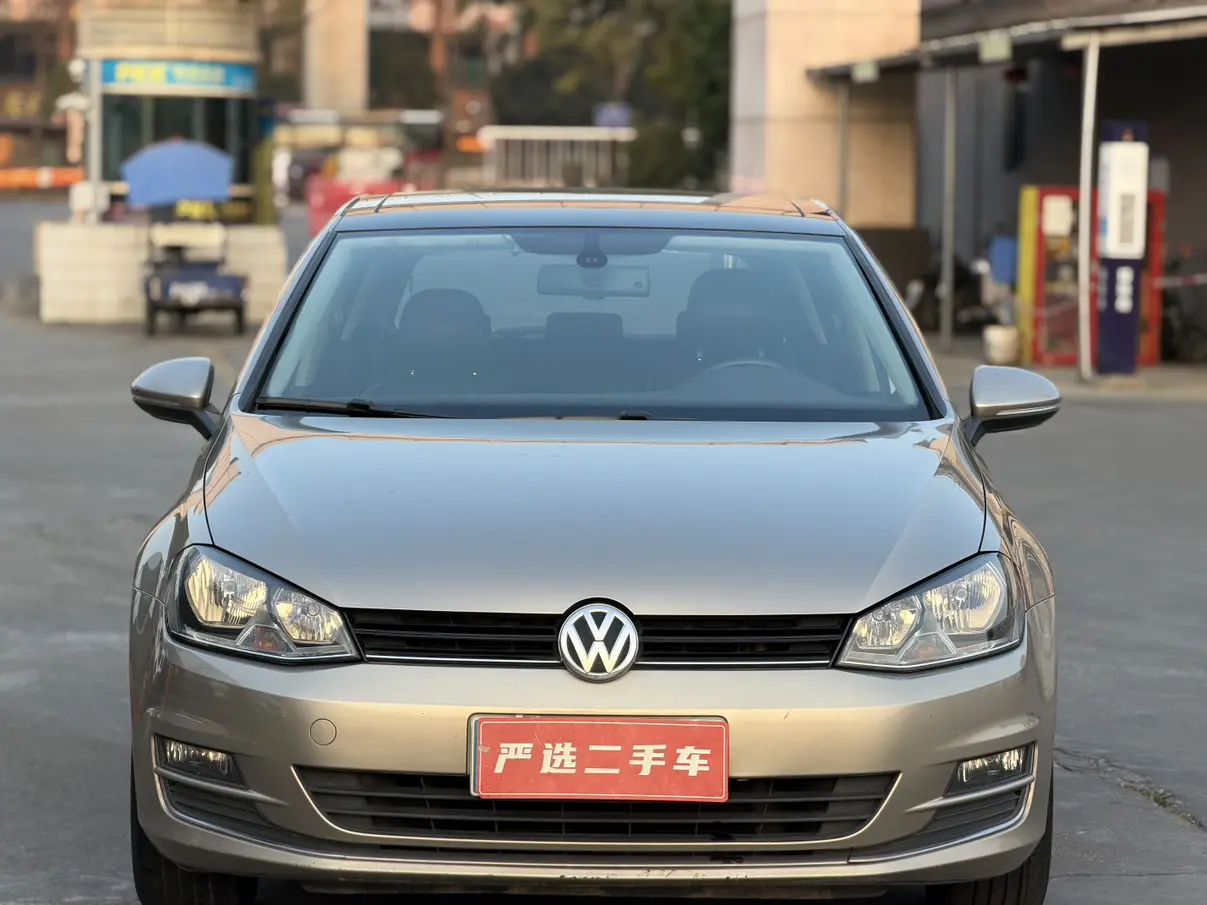 Volkswagen Golf  из Китая