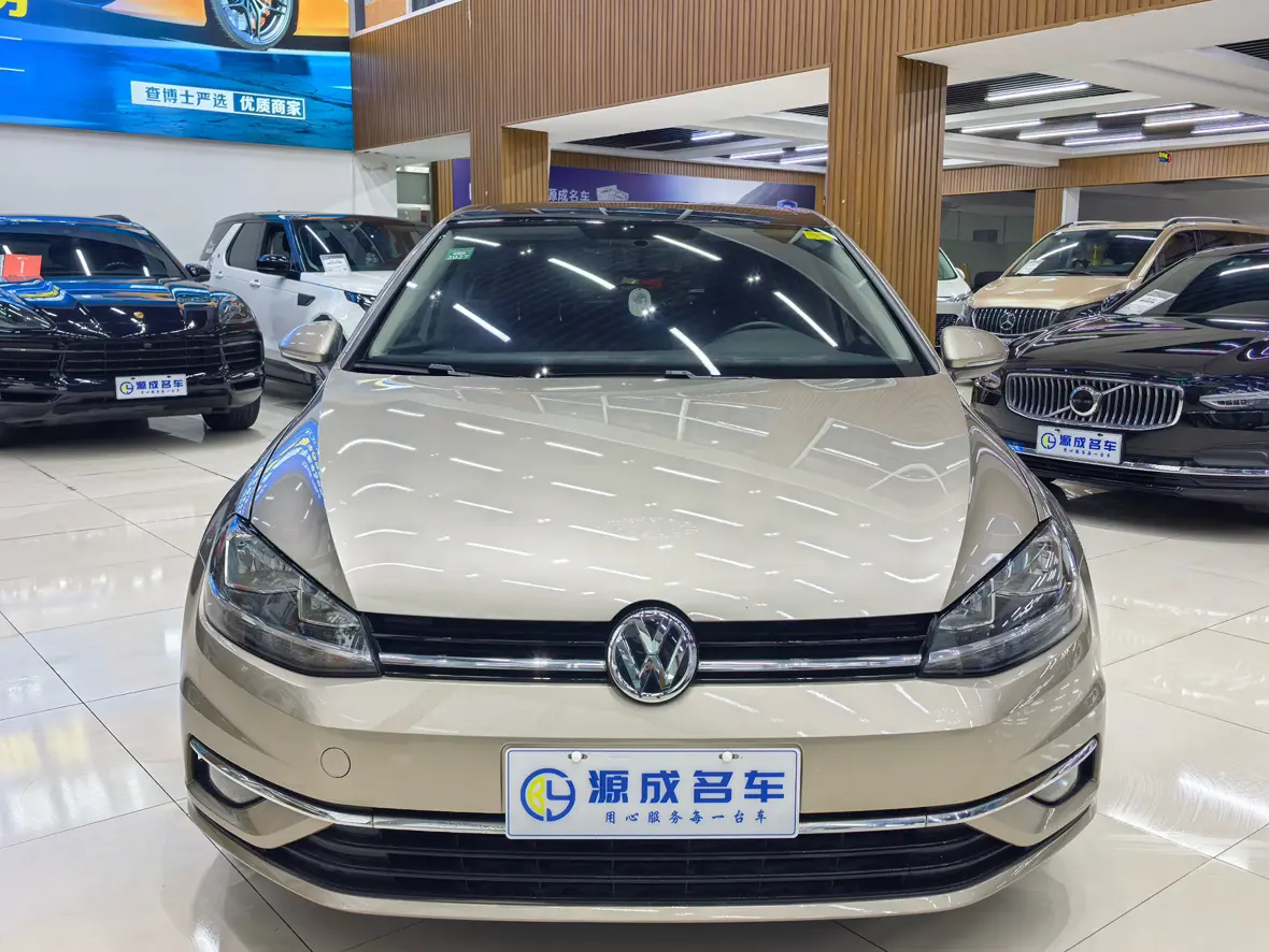 Volkswagen Golf  из Китая