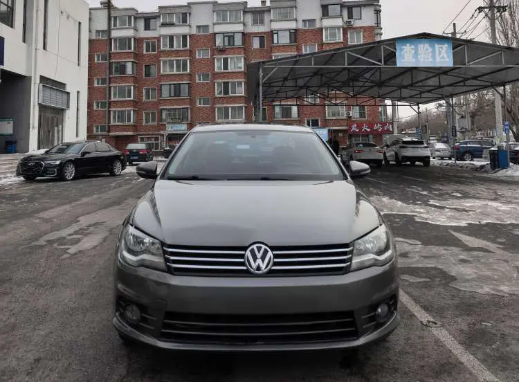 Volkswagen Bora  из Китая