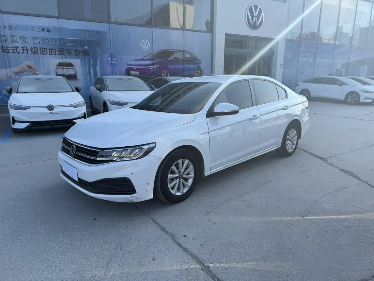 Volkswagen Bora  из Китая