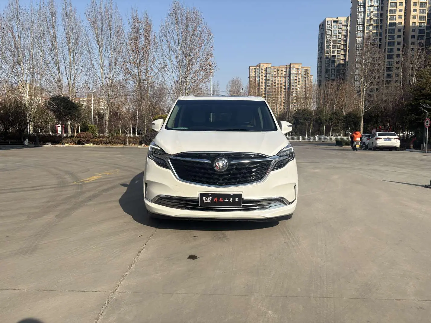 Buick GL8  из Китая