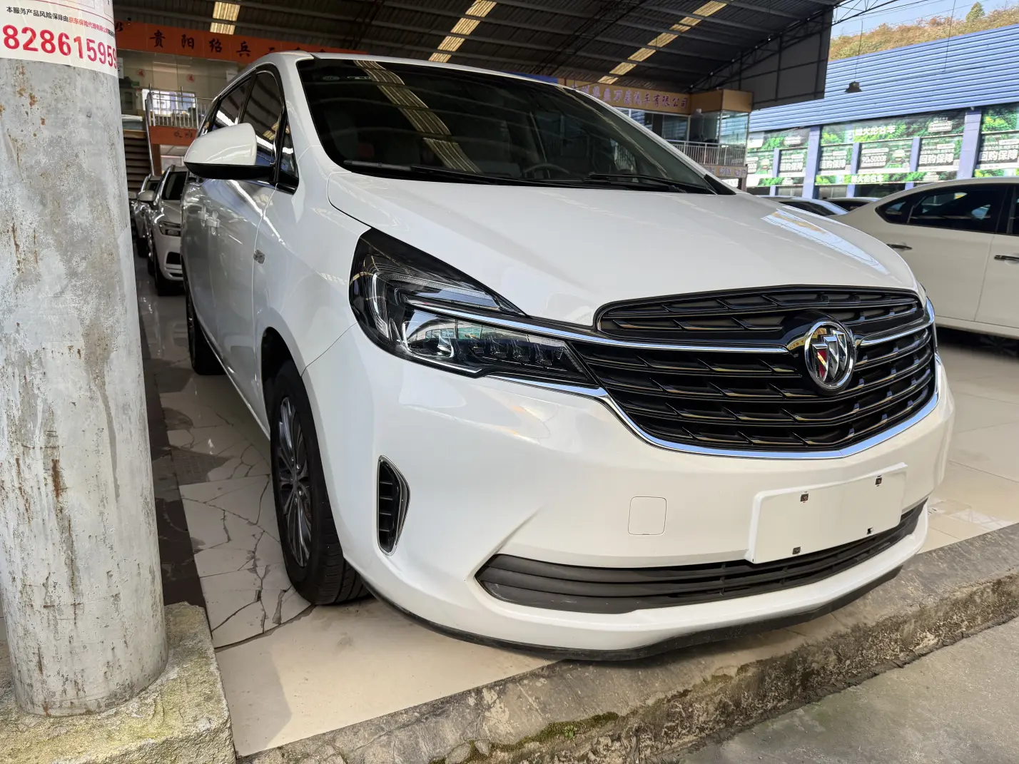 Buick GL8