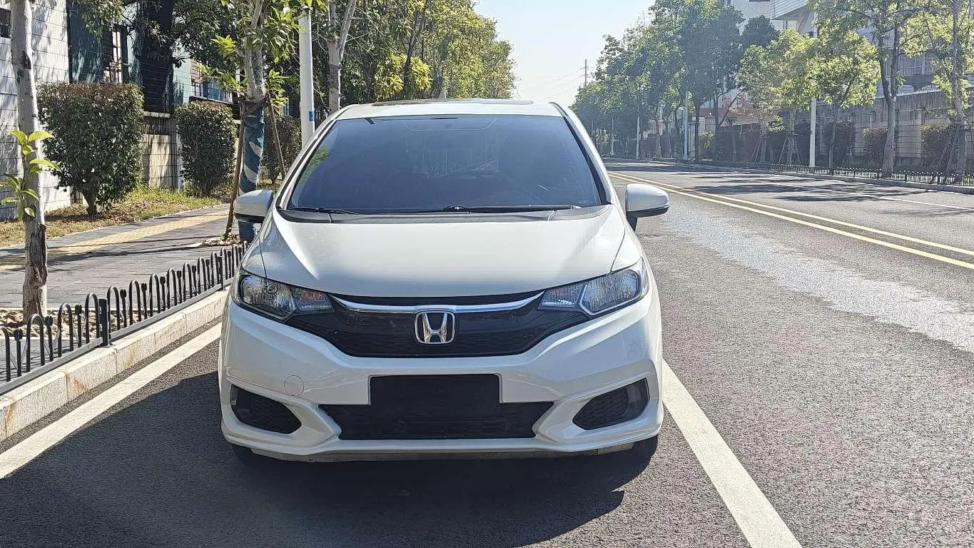 Honda Fit  из Китая