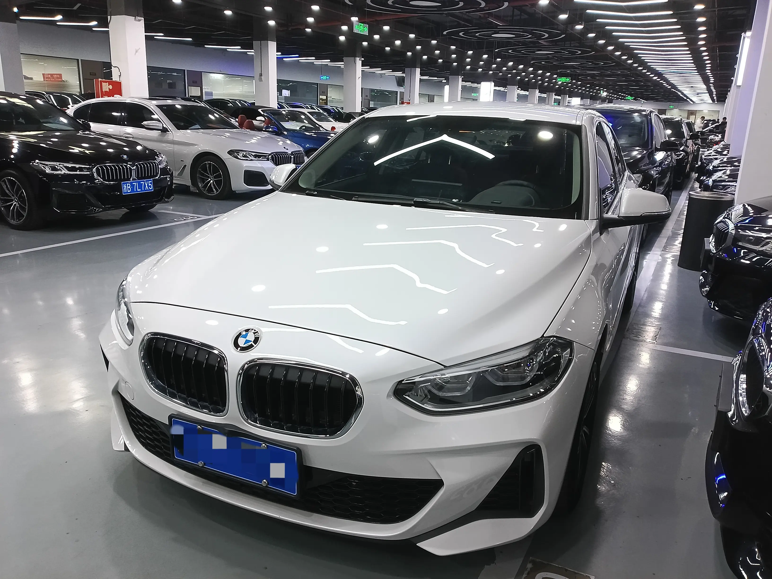 BMW 1 Series  из Китая