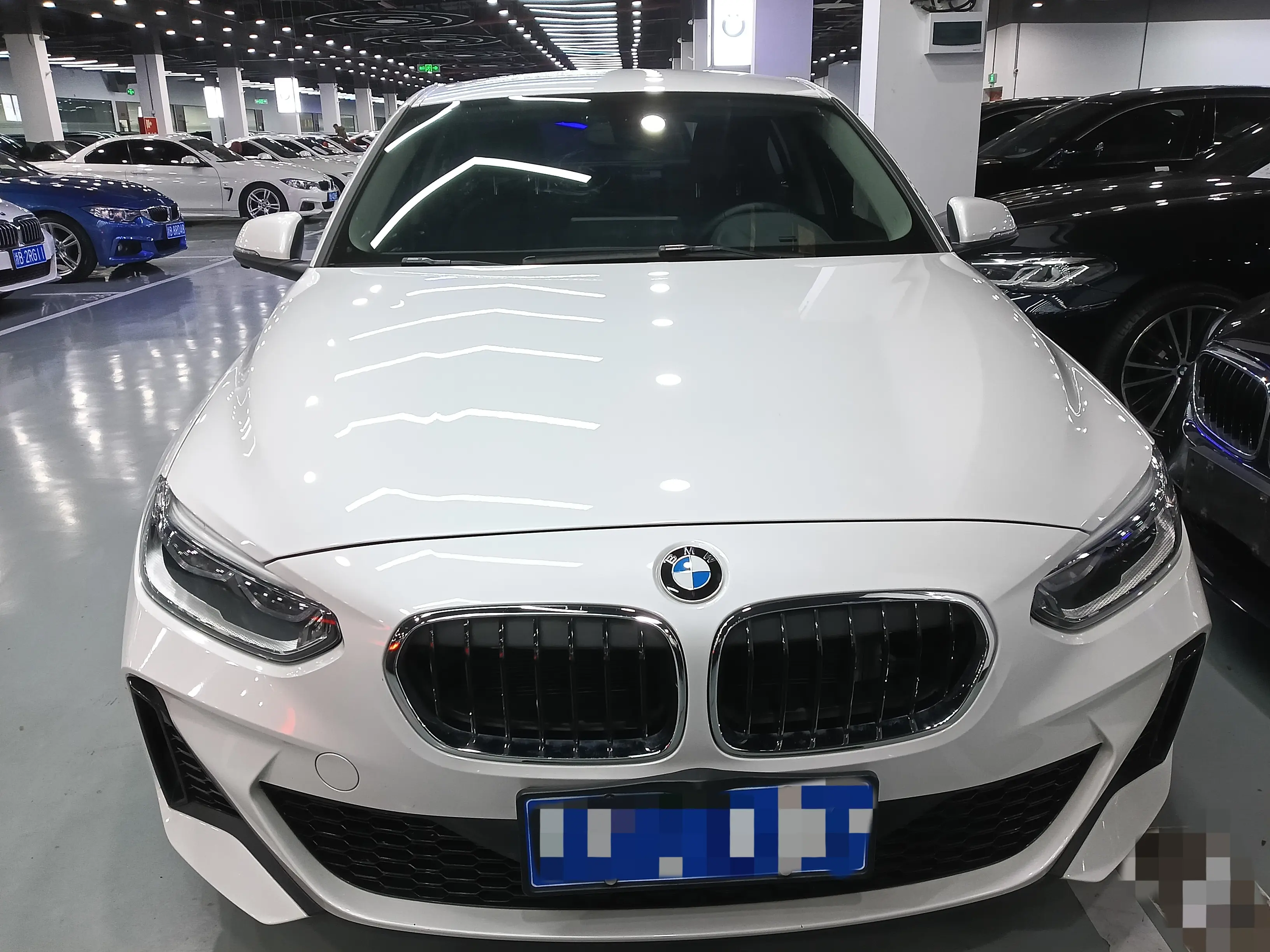 BMW 1 Series  из Китая
