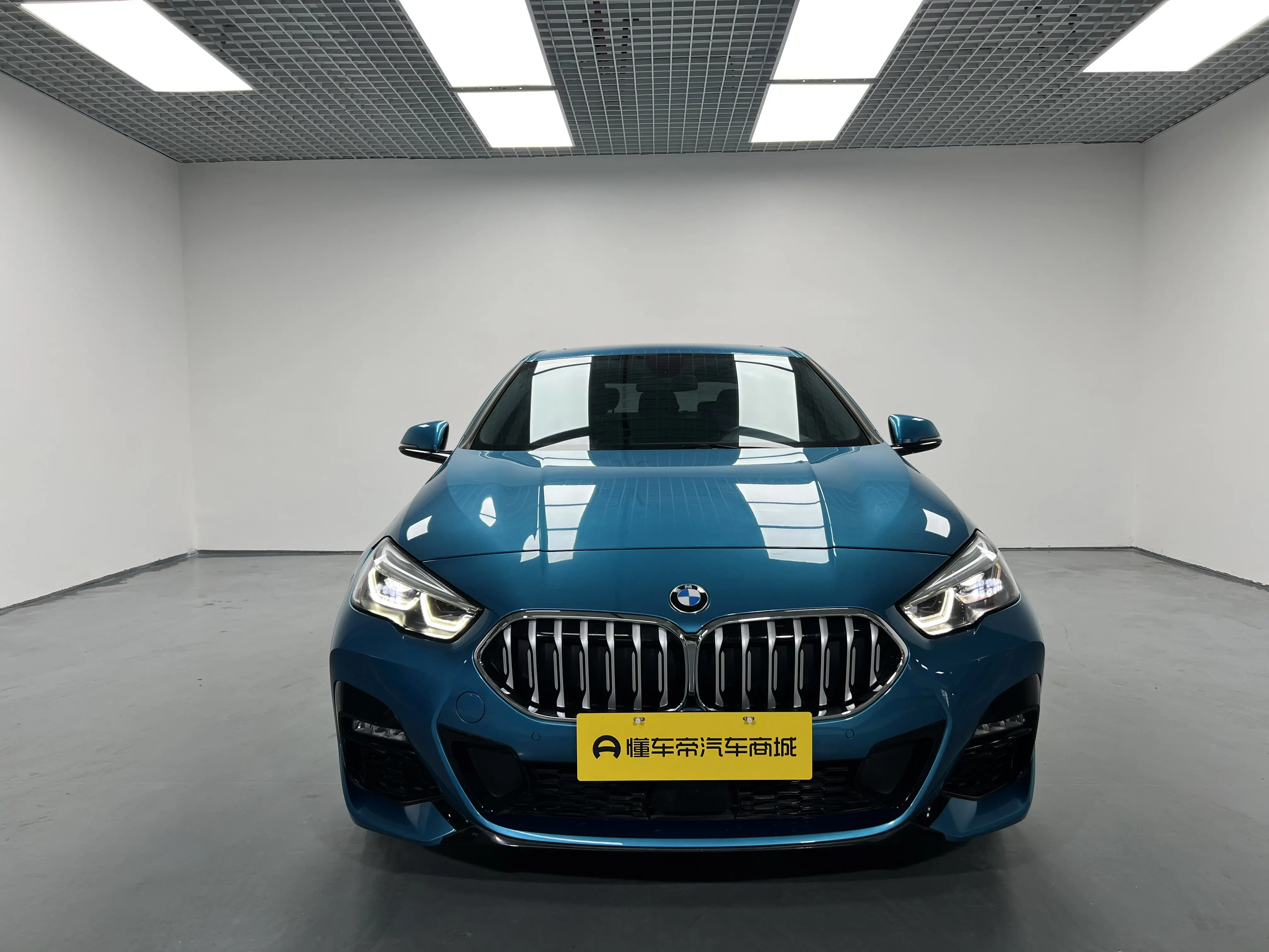 BMW 2 Series  из Китая