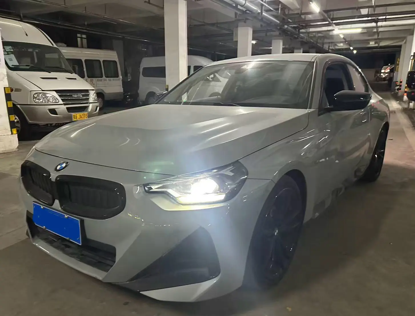BMW 2 Series  из Китая