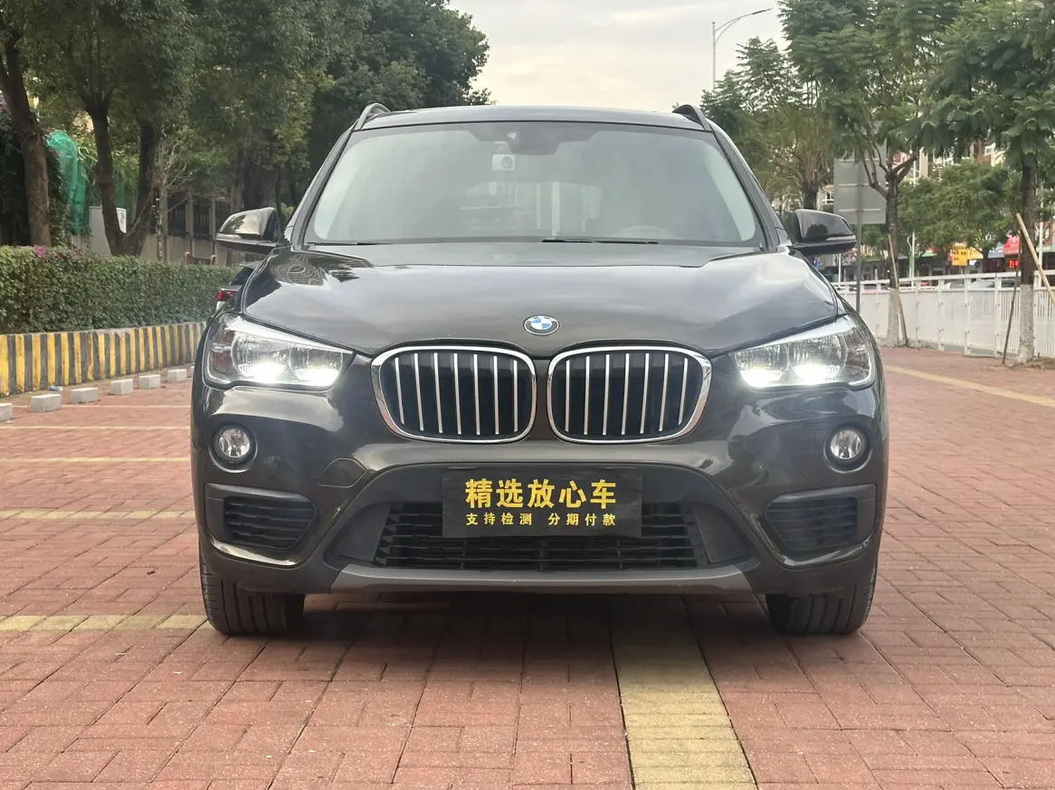 BMW X1  из Китая