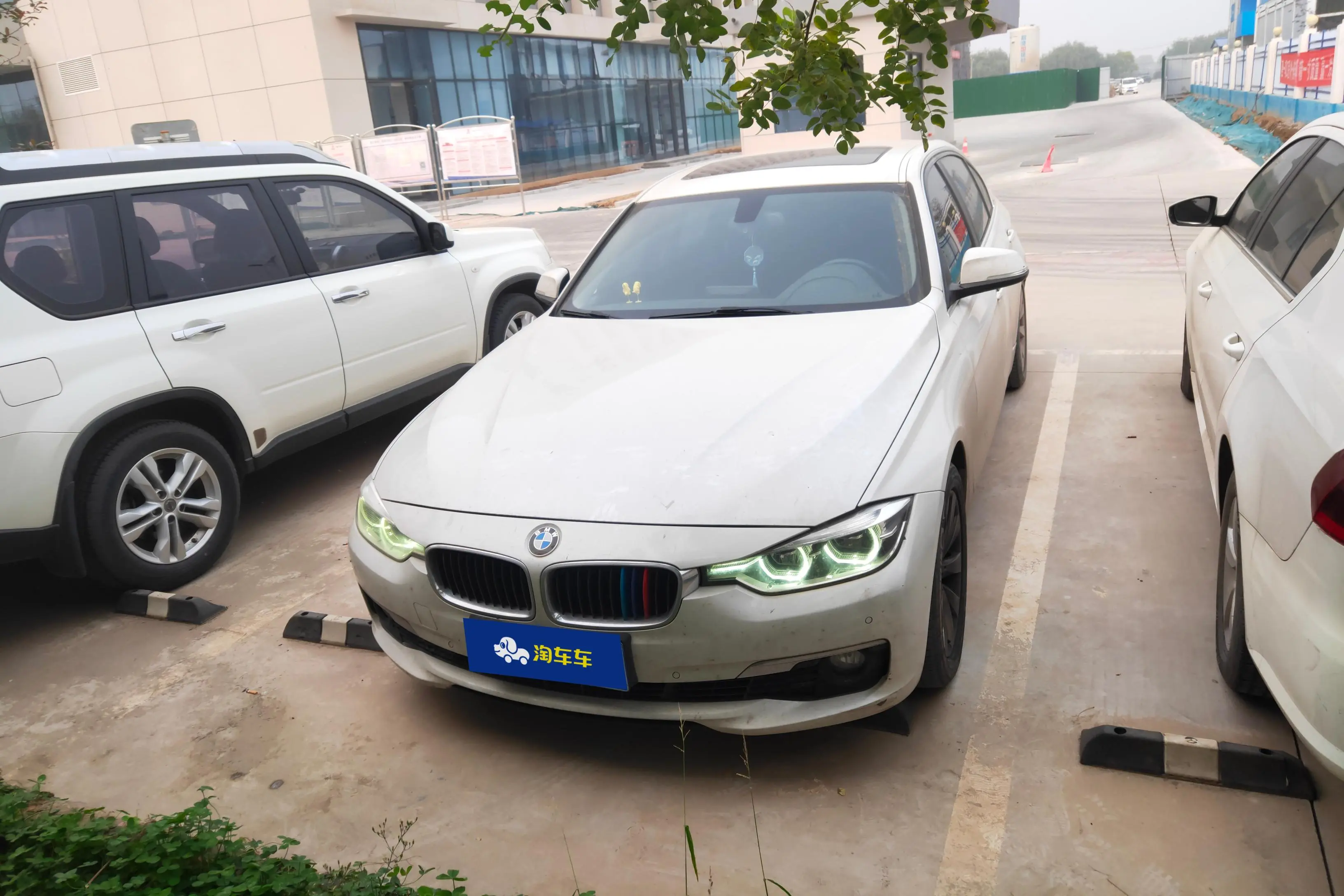 BMW 3 Series  из Китая