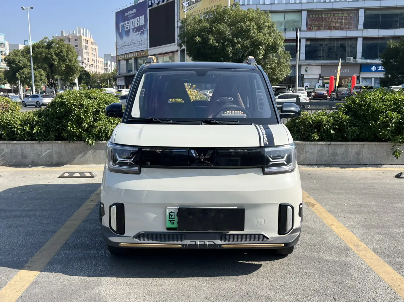 Wuling Hongguang MINIEV  из Китая
