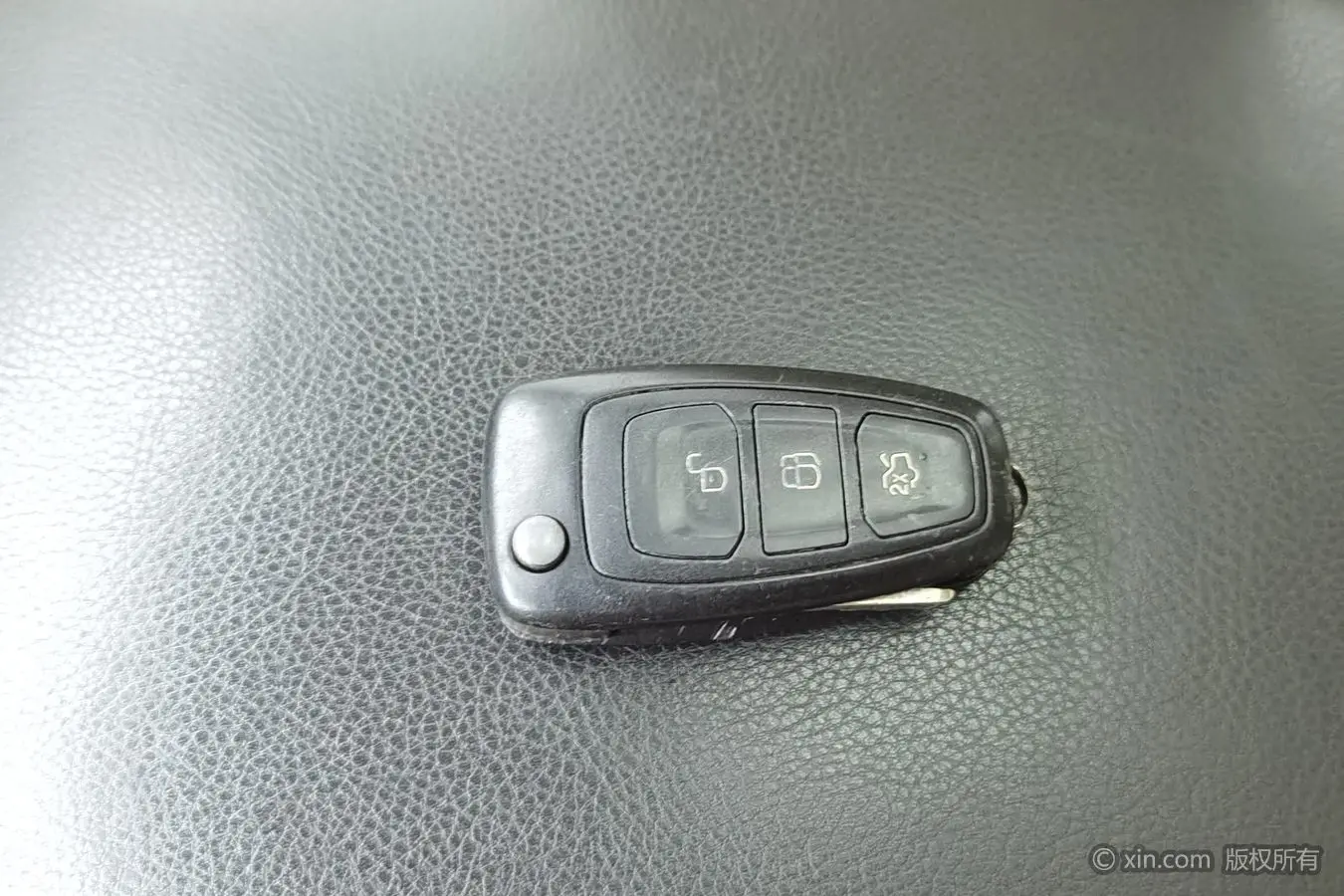 Ford Max  из Китая