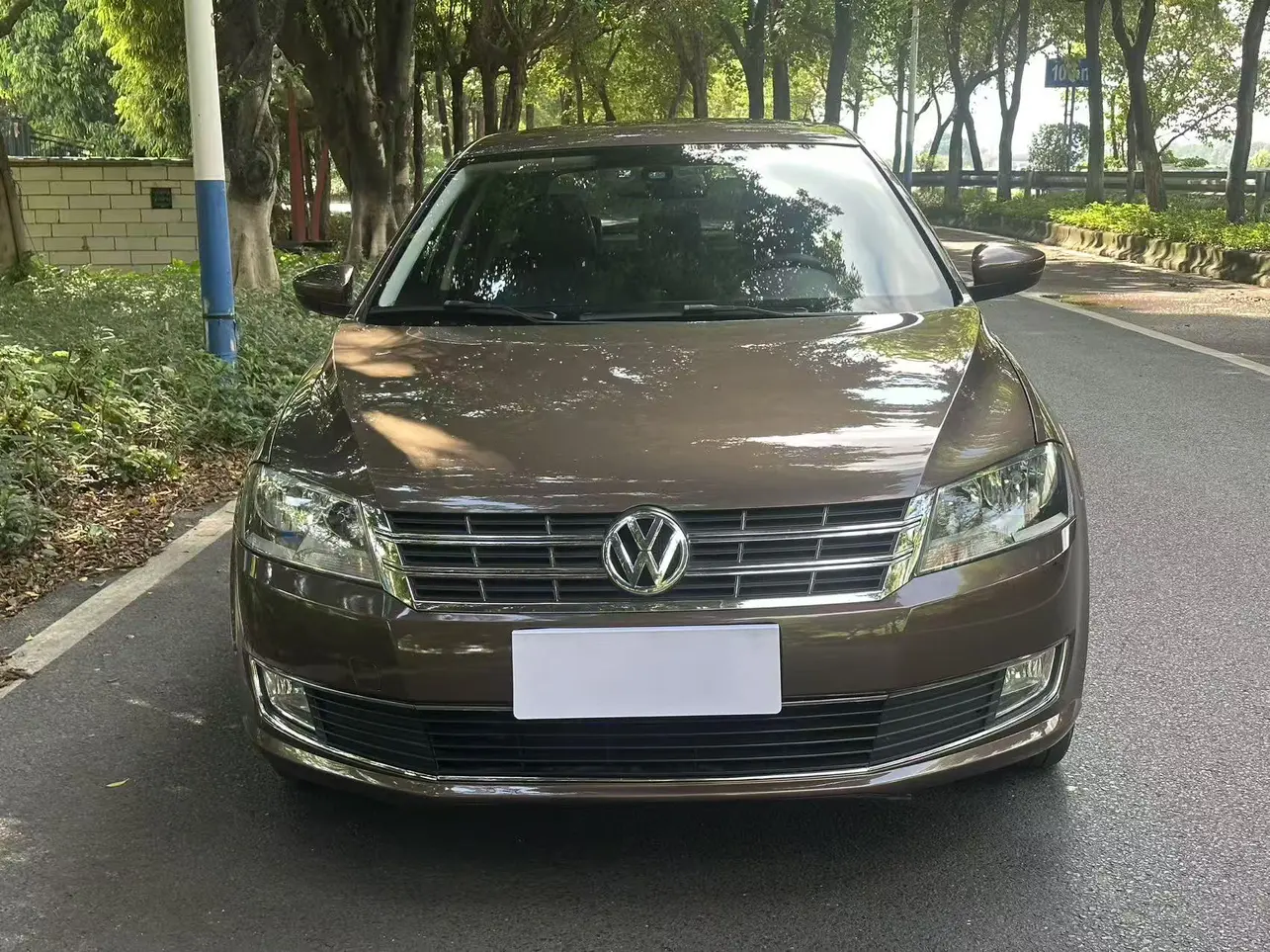 Volkswagen Langxing  из Китая