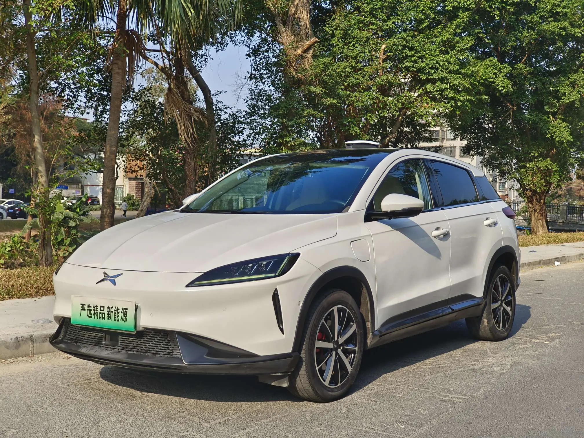 Xpeng G3  из Китая