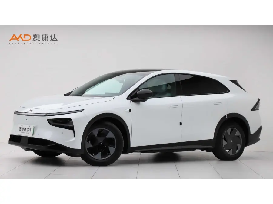 Xpeng G7  из Китая