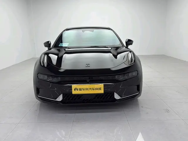 ZEEKR 001  из Китая