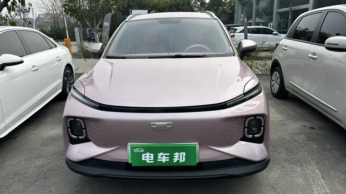 Geely Geometry E Firefly  из Китая