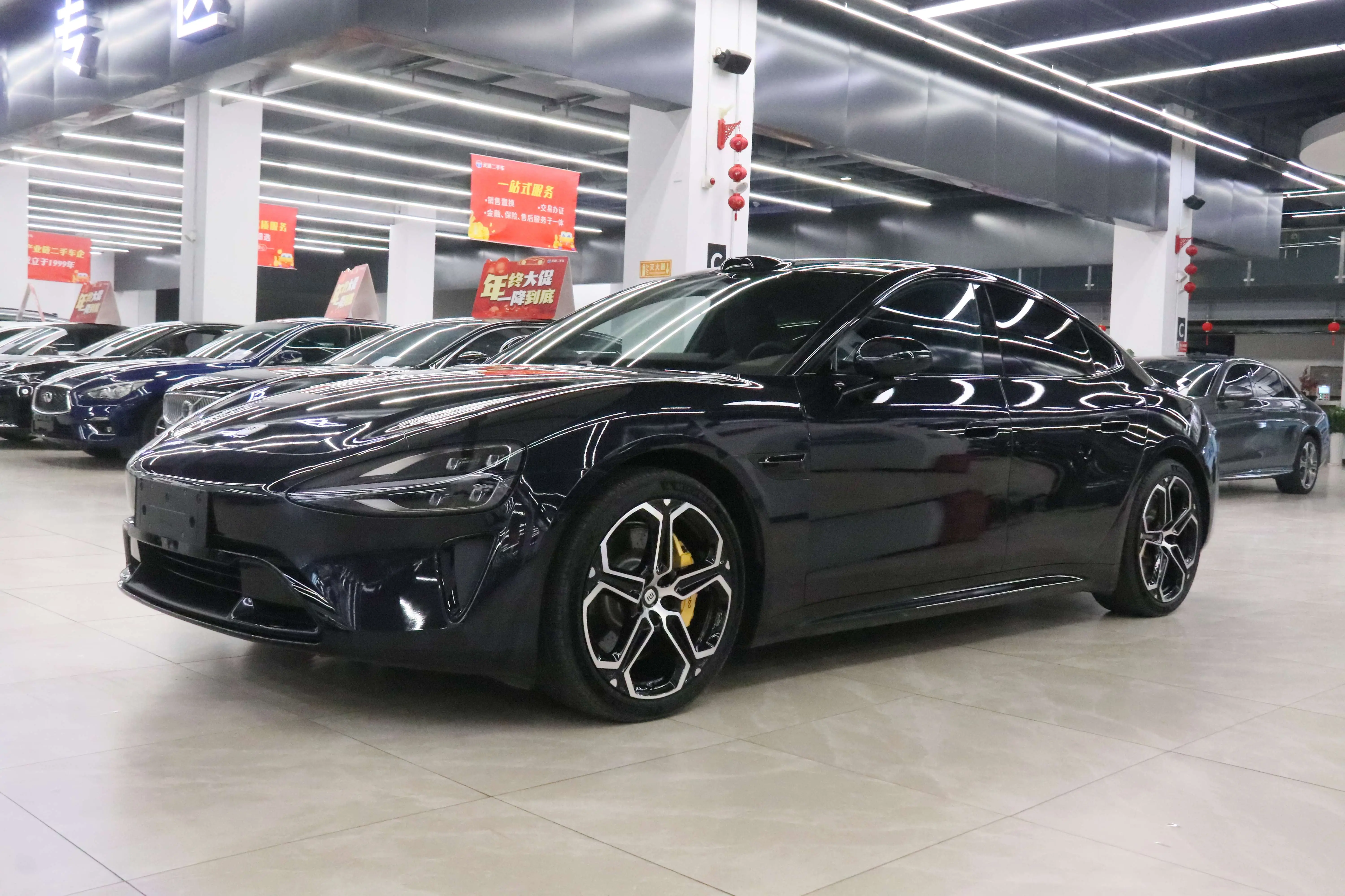 Xiaomi car Xiaomi SU7  из Китая