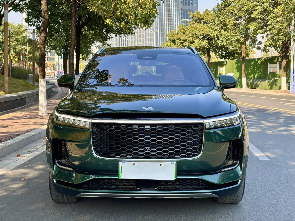 Li ONE (Ideal ONE)  из Китая