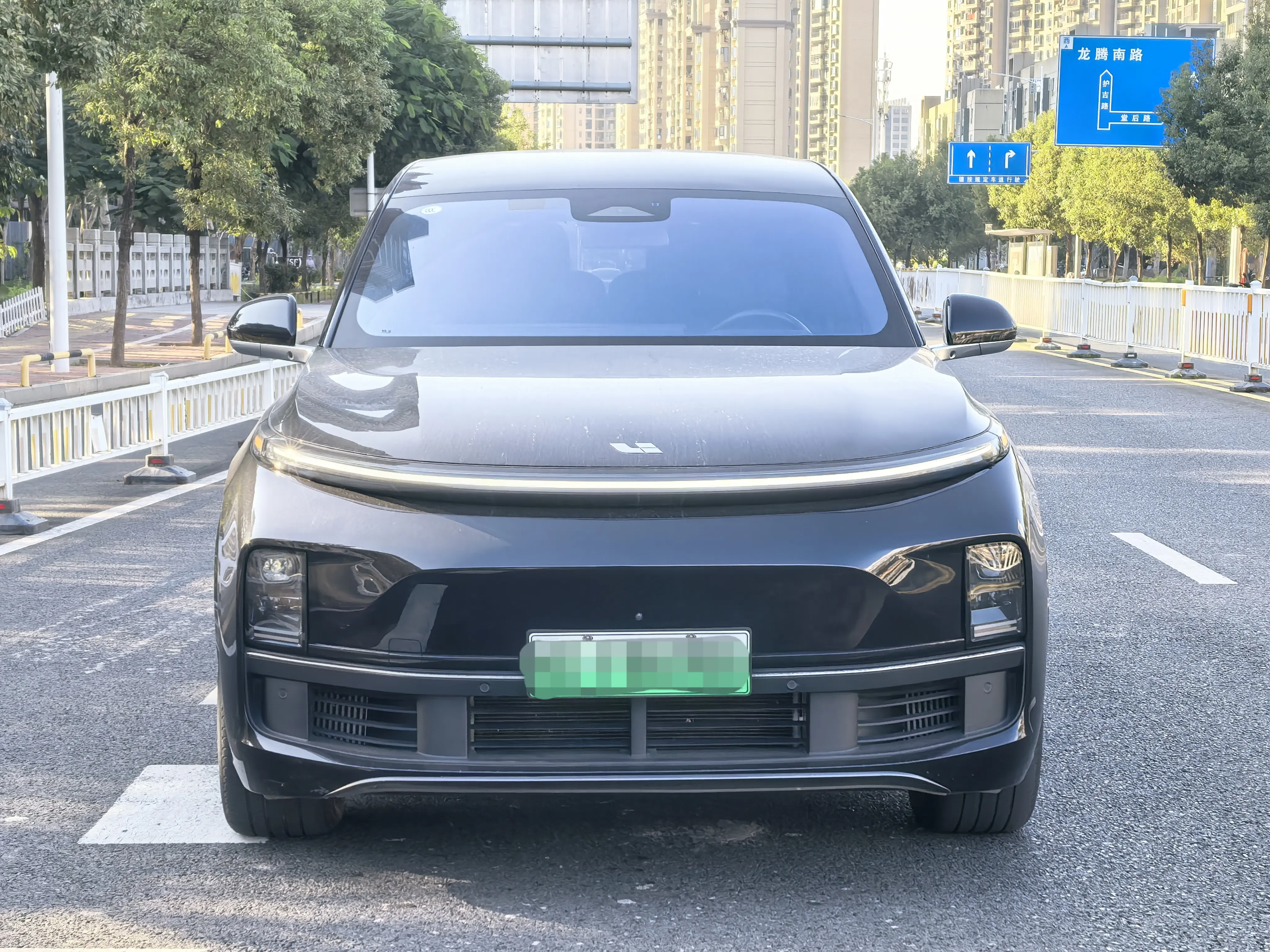 Li L8 (Ideal L8)  из Китая