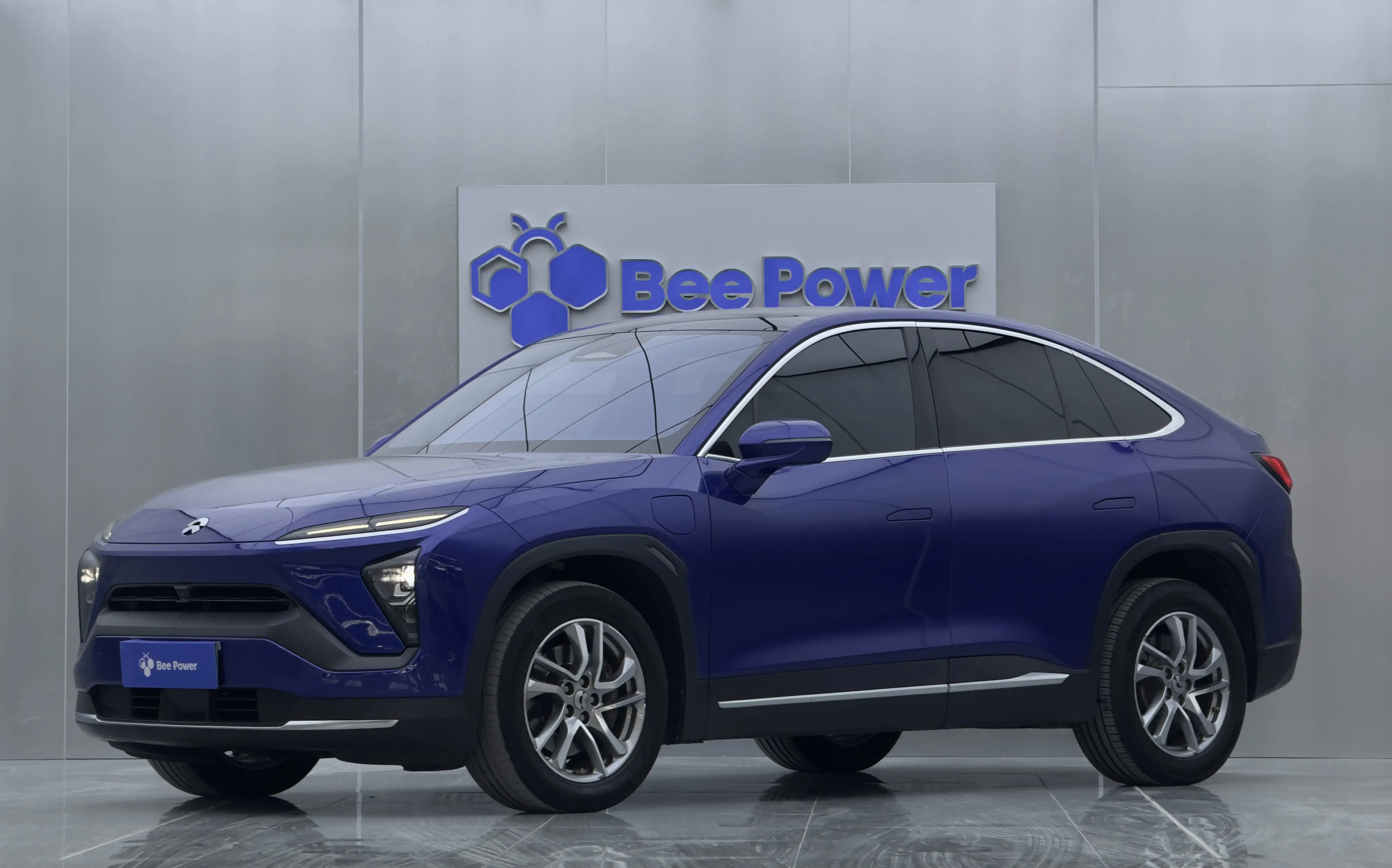 NIO EC6  из Китая