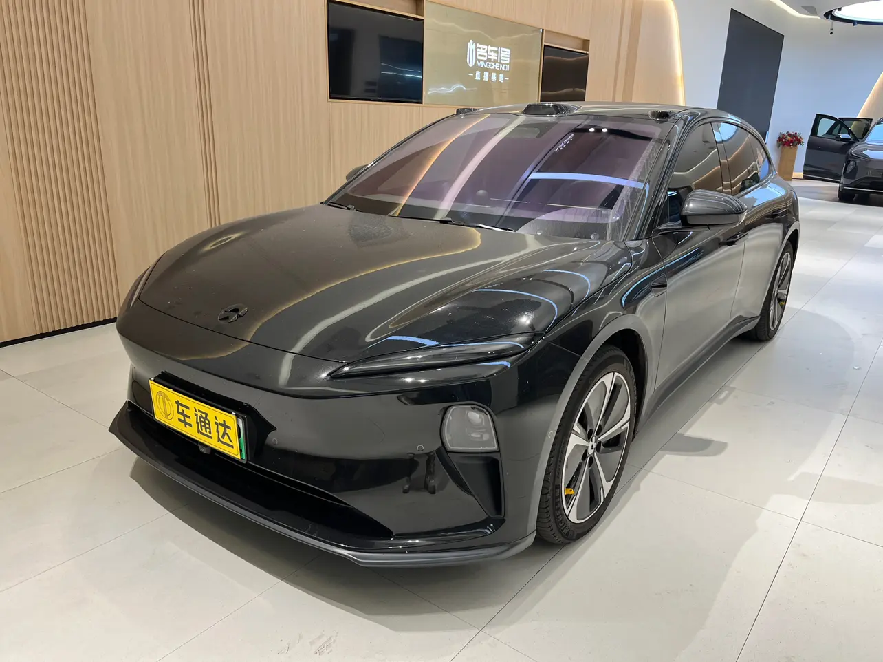 NIO ET5T  из Китая